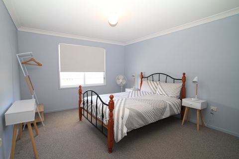 Sussex Inlet Holiday Home - Accommodation Search 2
