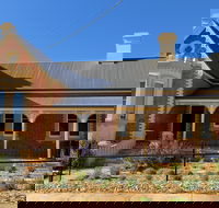 The Monarch Tumut - Accommodation Search