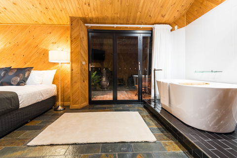 Waterfall Springs Retreat And Wildlife Sanctuary - Accommodation Search 5