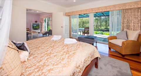 Crystal Creek Meadows Luxury Cottages And Spa Retreat - Accommodation Search 2
