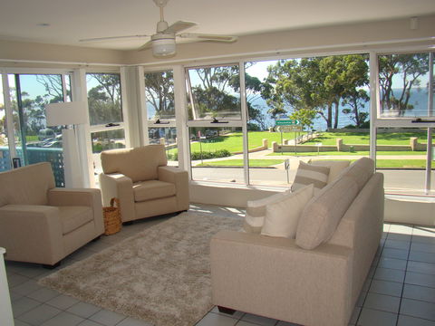 Husky Style - Accommodation Search 0