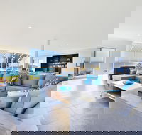 Neptune  Absolute Beachfront - Accommodation Search