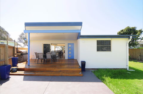 Pacific Views - Accommodation Search 0