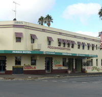 Parkes Hotel