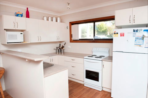 Seahorse - Accommodation Search 2