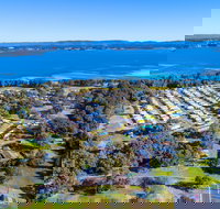 Swansea Lakeside Holiday Park - Accommodation Search