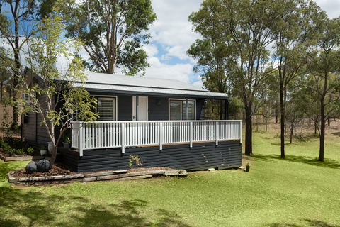 Worthington's Guest Cottage - Accommodation Search 0
