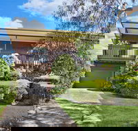 Alva Lee - Accommodation Search