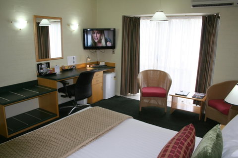 Grand Country Lodge - Accommodation Search 0