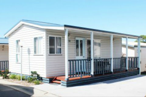 Redhead Beach Holiday Park - Accommodation Search 0