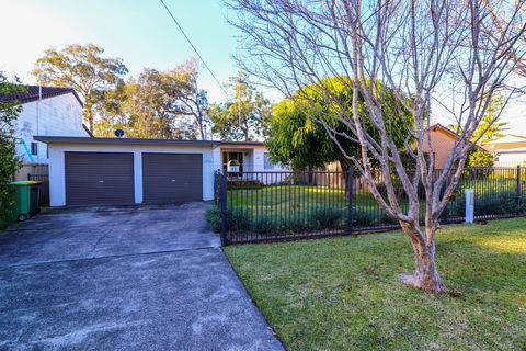 Sail And Surf - Accommodation Search 1