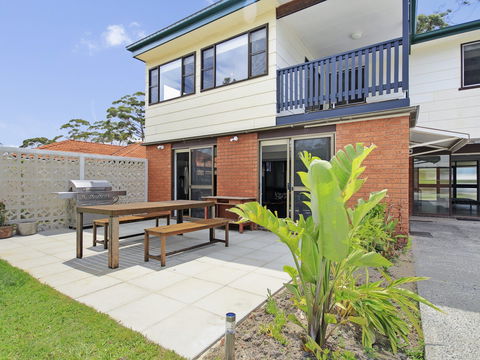 Sputnik Beach House - Accommodation Search 0