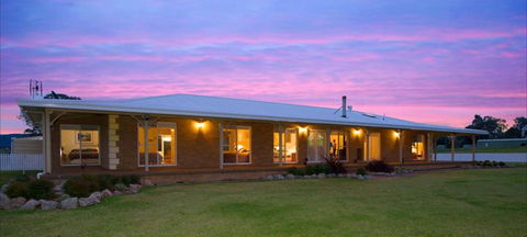 The Hill Paddock - Accommodation Search 1