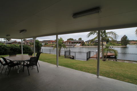 Waterfront Holiday Home - Accommodation Search 0