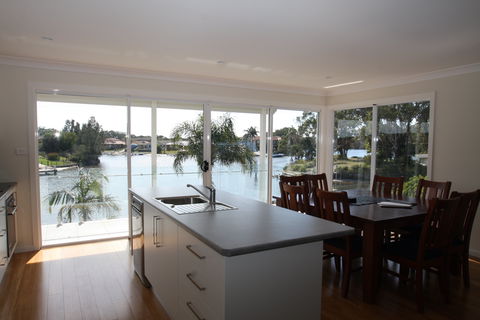 Waterfront Holiday Home - Accommodation Search 1