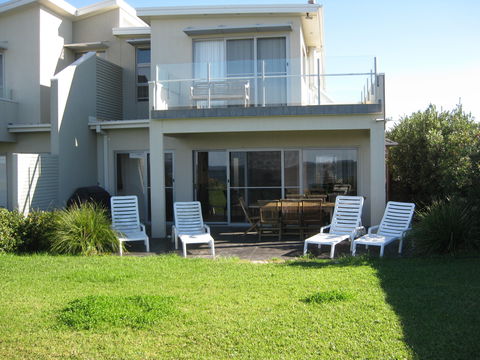 Whitebeach - Accommodation Search 0