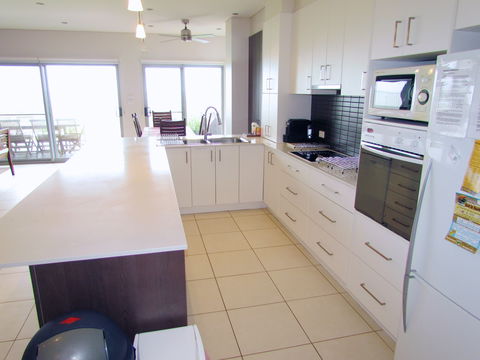Whitebeach - Accommodation Search 1