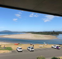 Beachfront Apartment - Accommodation Search