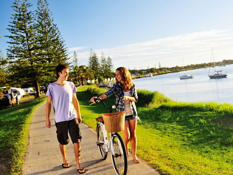 Calypso Holiday Park - Accommodation Search 0