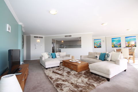 Oasis 11 - Accommodation Search 1
