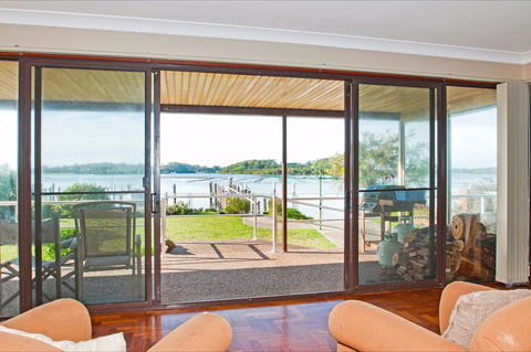 Riverside Delight - Accommodation Search 1