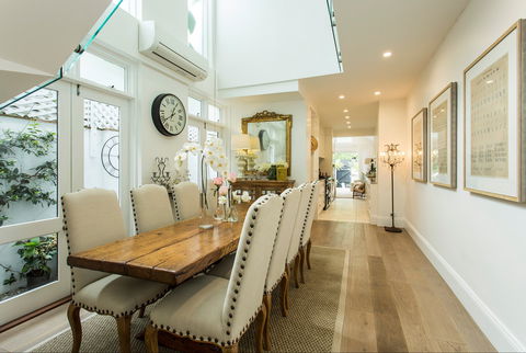 Stylish Interiors In The Bay - Accommodation Search 2