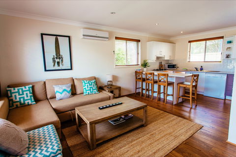Sunbaker Beach House - Accommodation Search 1