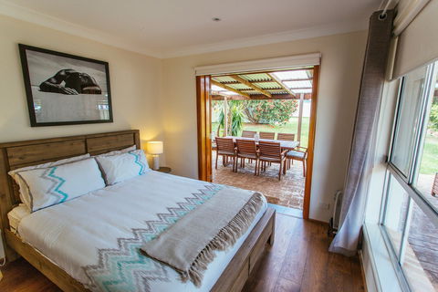 Sunbaker Beach House - Accommodation Search 2