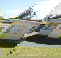 The Surfway Cottage Berrara - Accommodation Search