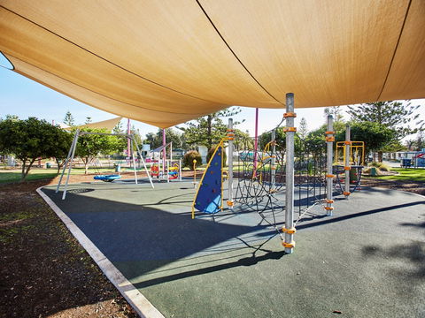 Toowoon Bay Holiday Park - Accommodation Search 2