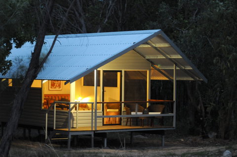 Davidsons Arnhemland Safari Lodge - Accommodation Search 0