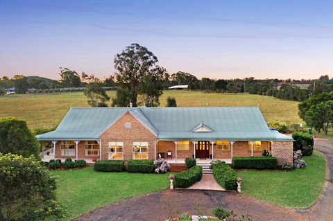 Glengarrie Park - Accommodation Search 0
