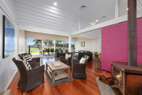 Ironbark Hill Estate - Accommodation Search 2