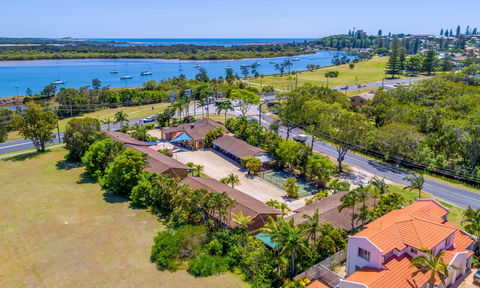 Pegasus Motel - Accommodation Search 0
