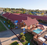 Quality Inn Parkes International