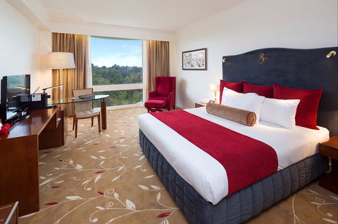 Royal On The Park Hotel And Suites - Accommodation Search 1
