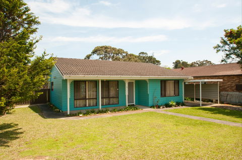 Soundwaves - Accommodation Search 0