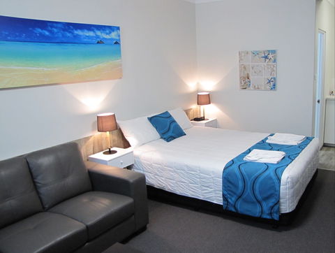 Top Of The Town Motel - Accommodation Search 0