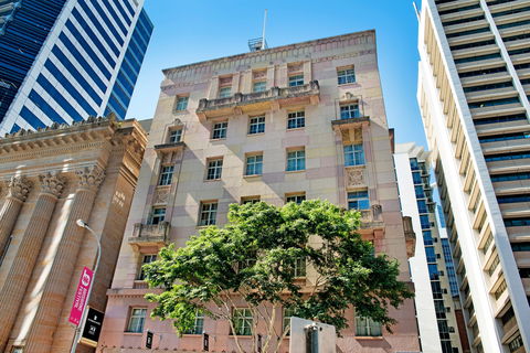 ULTIQA Rothbury Hotel - Accommodation Search 0