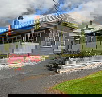 Abbey's 'The Green House' - Accommodation Search