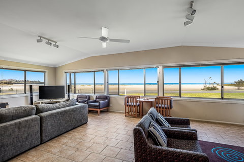 Beach Haven - Accommodation Search 0