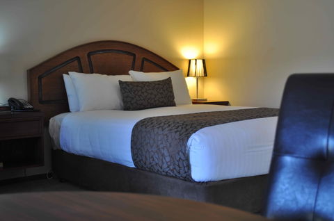 Bell Tower Inn - Accommodation Search 2