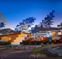 Blue  Cliff Retreat - Accommodation Search