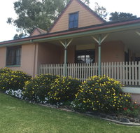 Carinya Cottage Holiday House - Accommodation Search