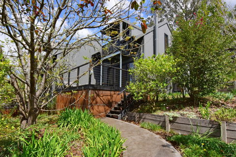 Cloudsong Chalets - Accommodation Search 0