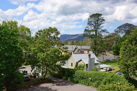 Cloudsong Chalets - Accommodation Search 1