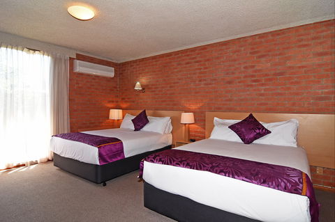 Comfort Inn Main Lead - Accommodation Search 1