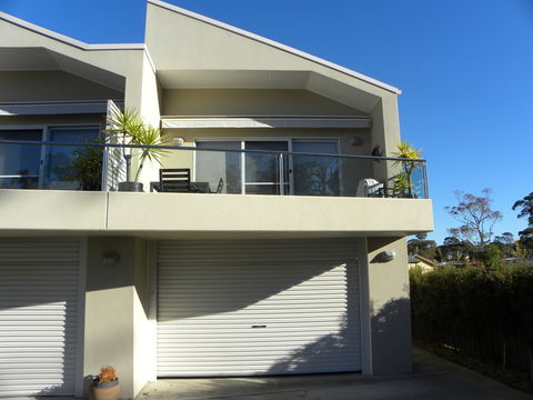 Couples Paradise In Cudmirrah - Accommodation Search 0