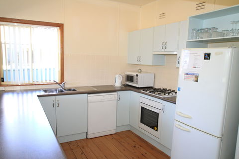 Cudmirrah Reef Cottage - Accommodation Search 1