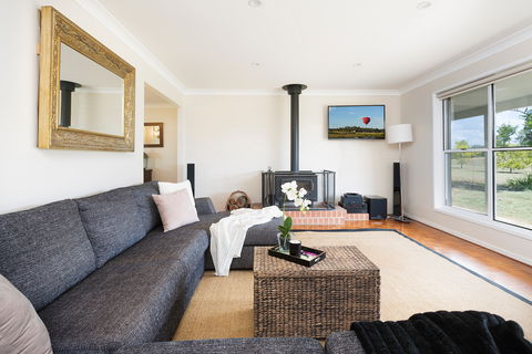Hillcrest House - Accommodation Search 1